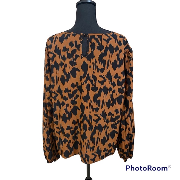 Black and Brown Abstract Blouse - Picture 2 of 2